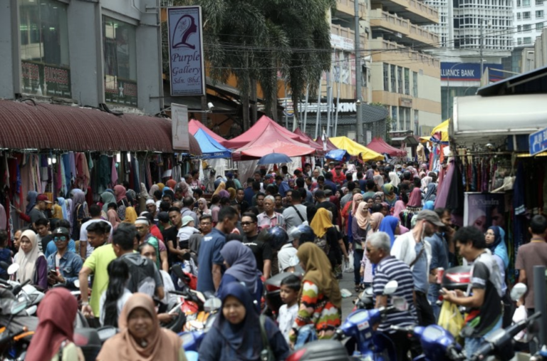 Rakyat Malaysia & Indonesia Dinobatkan Paling Malas Jalan Kaki Di Dunia