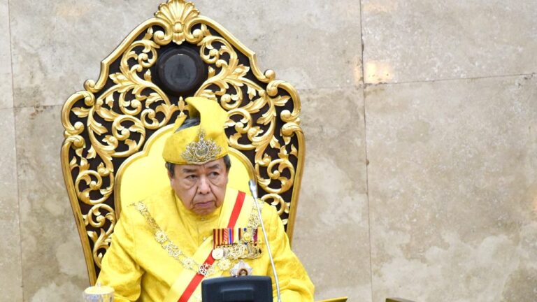 Sultan Selangor Tidak Perkenan Solat Jumaat Di Surau Pusat Beli Belah
