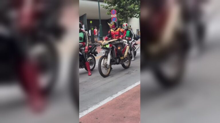 Kamen Rider Di Shibuya – Konvoi Motorsikal Superhero Tarik Perhatian Ramai
